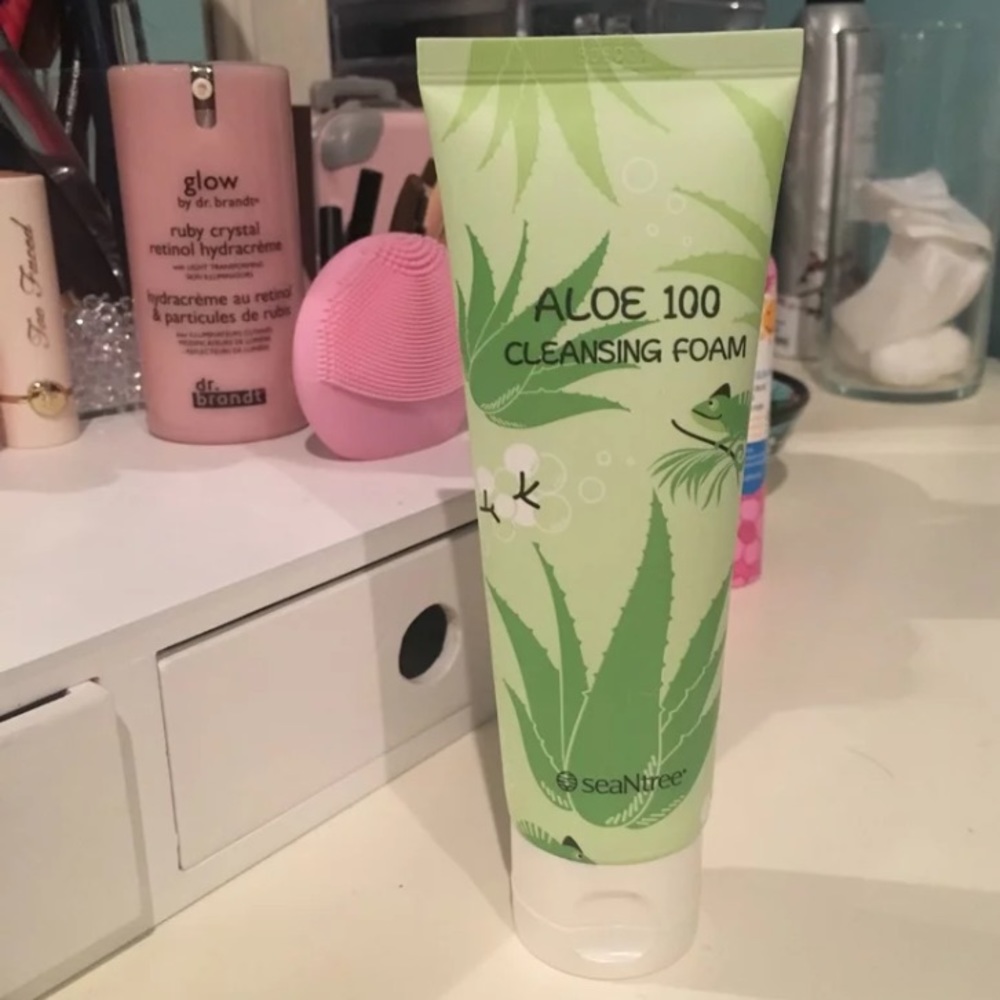 Korean Aloe Vera Cleansing Foam